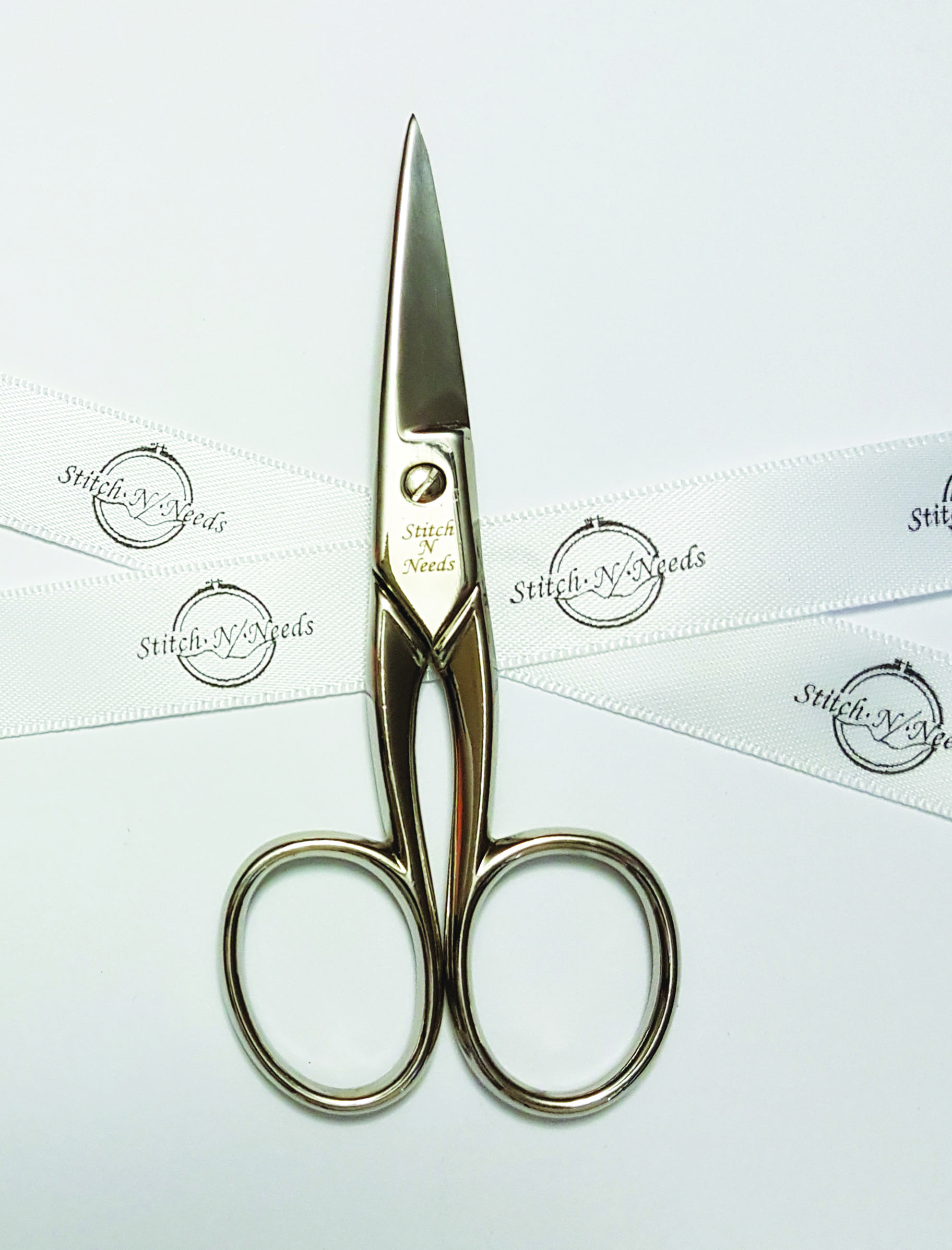 Wide Handle 4" Embroidery Scissors